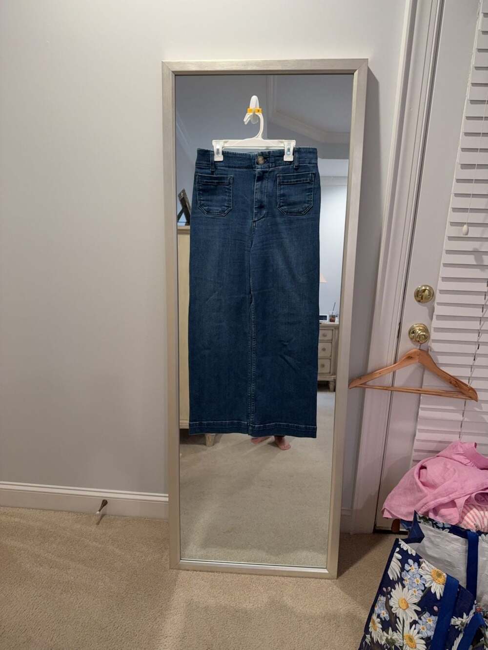 Pilcro Wide Leg Patch Pocket Jeans Size 27